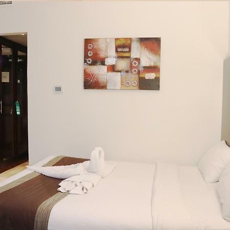 Signature Inn Al Riqqa Dubai Bagian luar foto