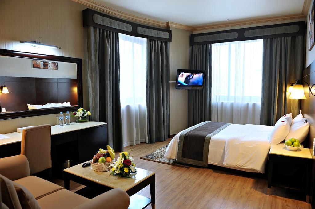 Signature Inn Al Riqqa Dubai Bagian luar foto