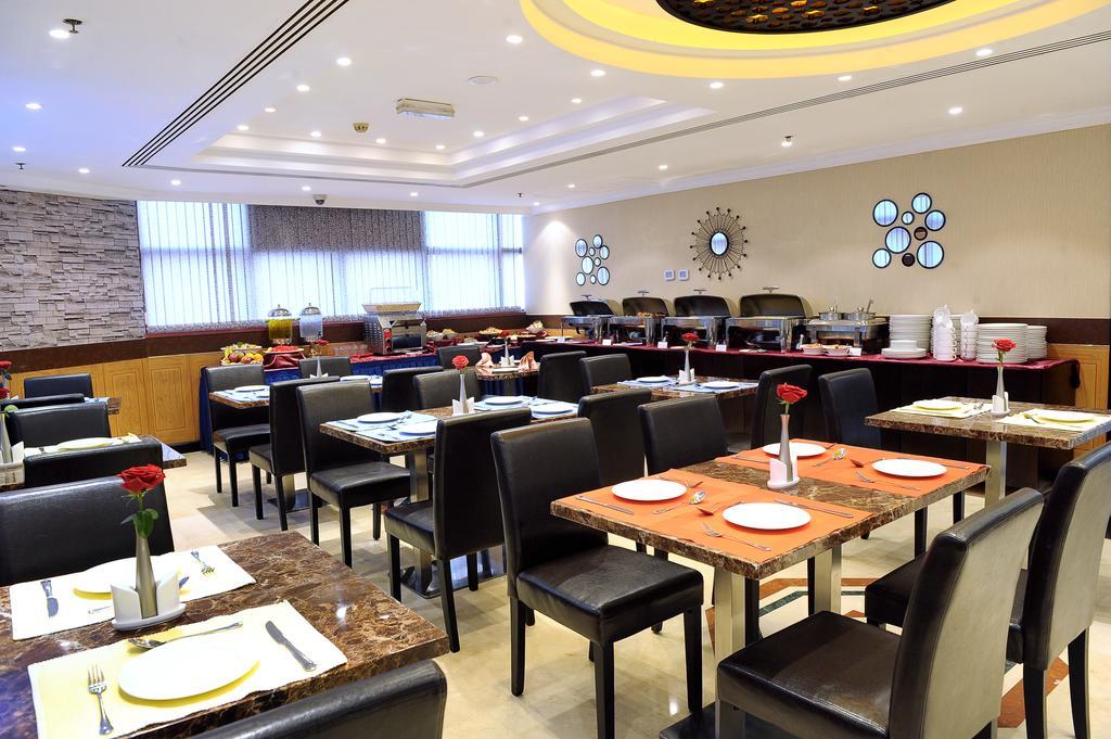 Signature Inn Al Riqqa Dubai Bagian luar foto