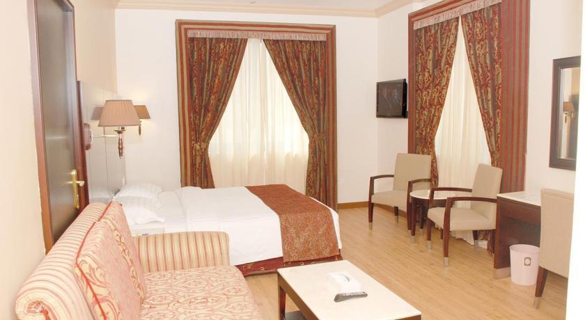 Signature Inn Al Riqqa Dubai Bagian luar foto