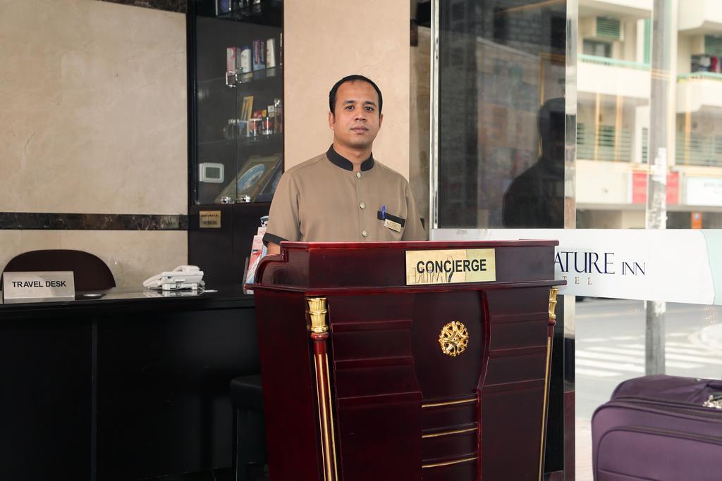Signature Inn Al Riqqa Dubai Bagian luar foto