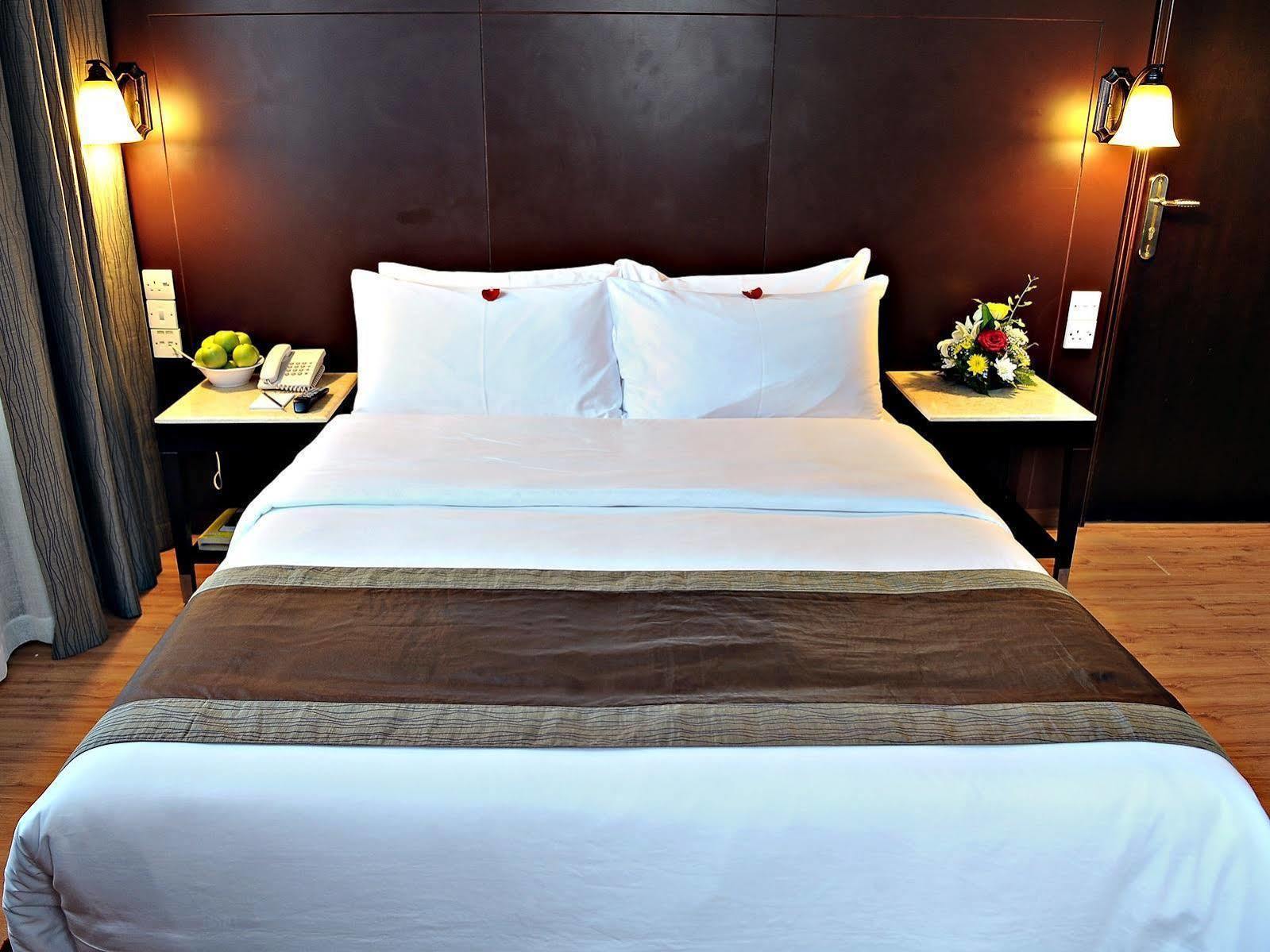 Signature Inn Al Riqqa Dubai Bagian luar foto