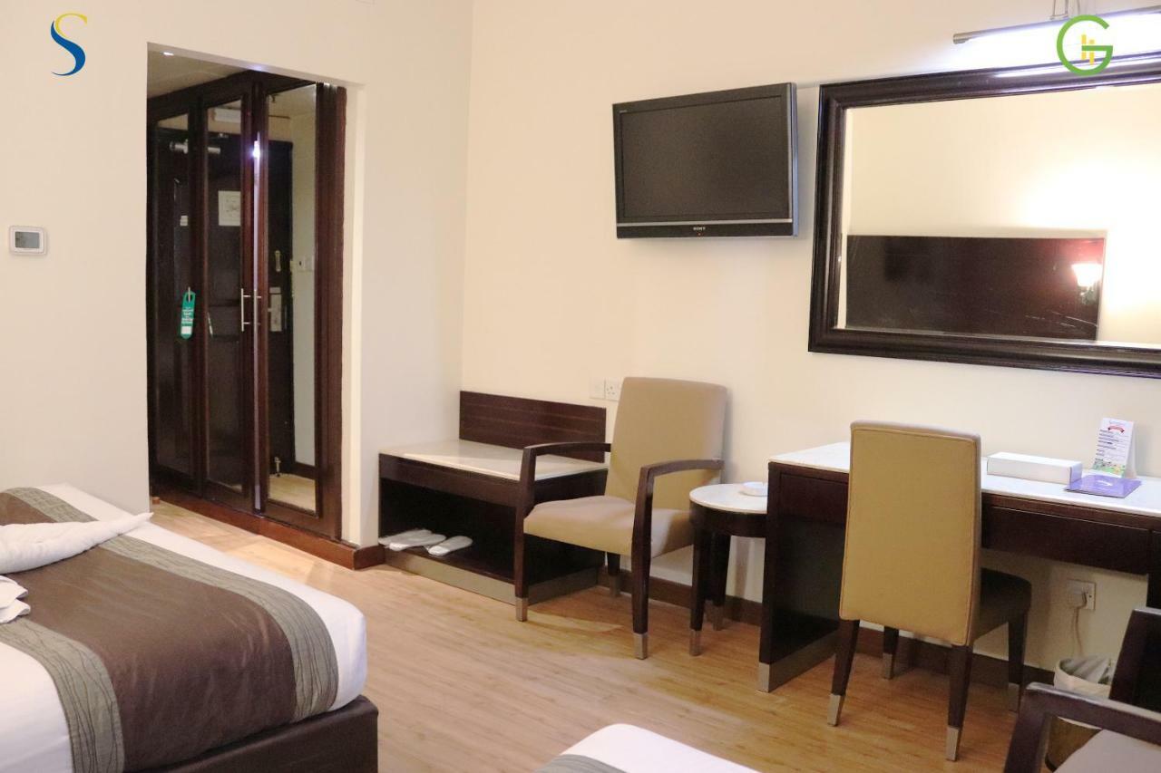 Signature Inn Al Riqqa Dubai Bagian luar foto