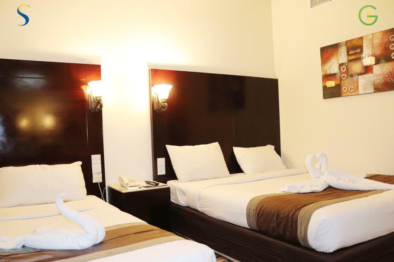 Signature Inn Al Riqqa Dubai Bagian luar foto