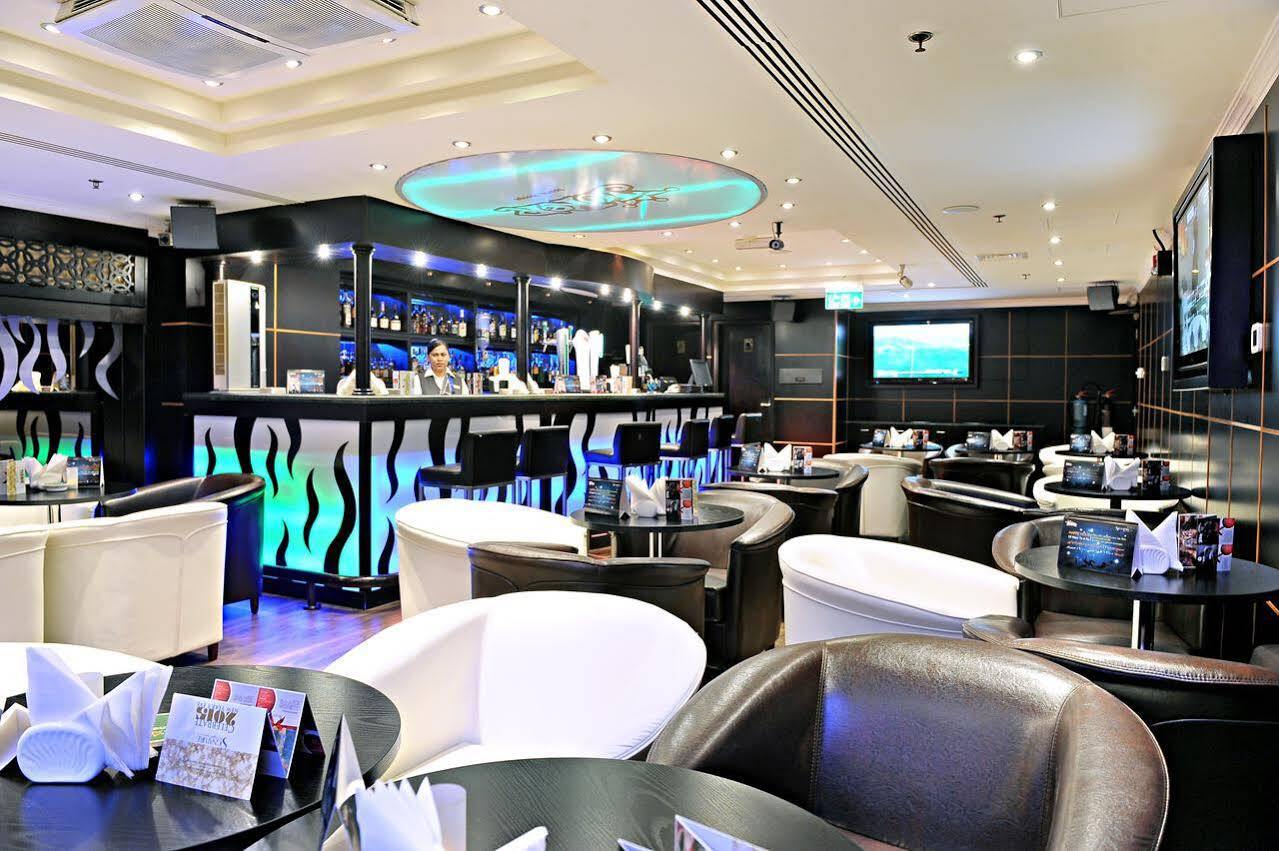 Signature Inn Al Riqqa Dubai Bagian luar foto